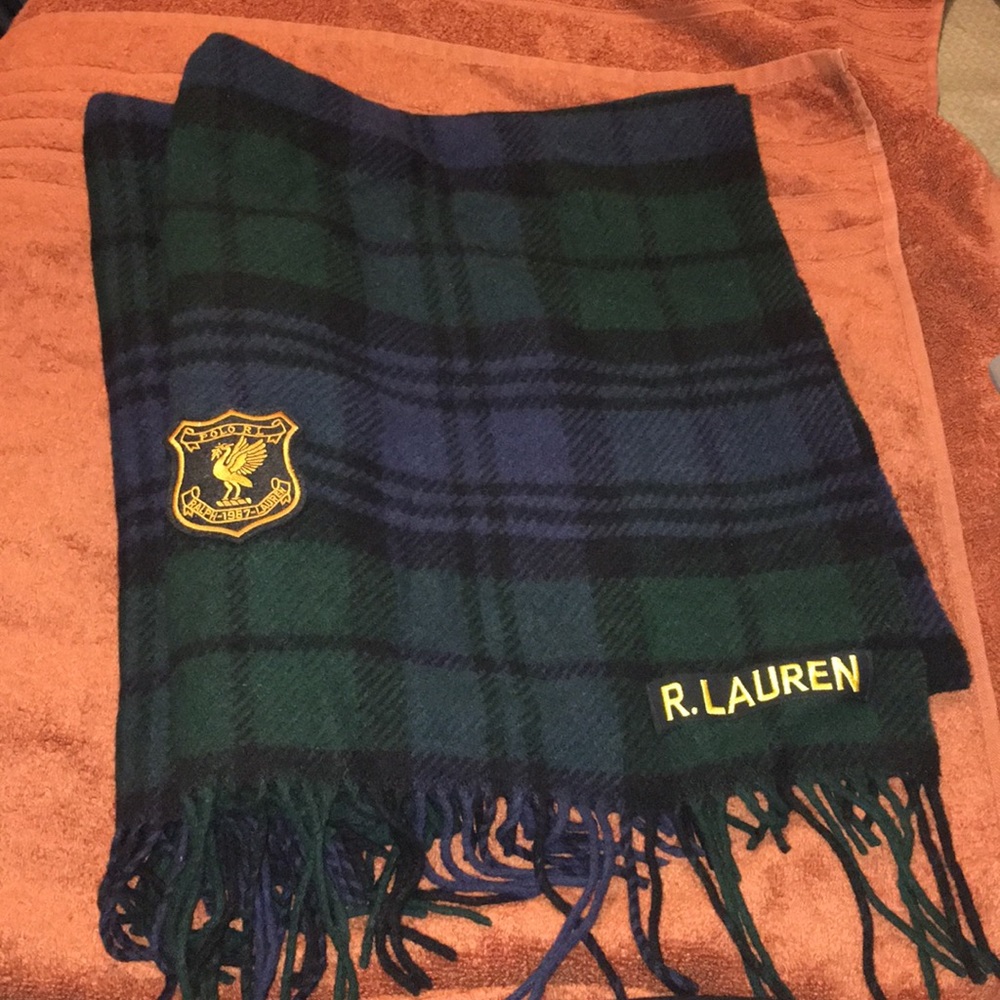 Men’s Polo Scarf